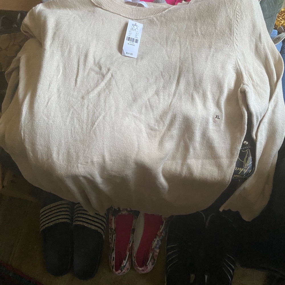 New York & Company Beige Knit Sweater